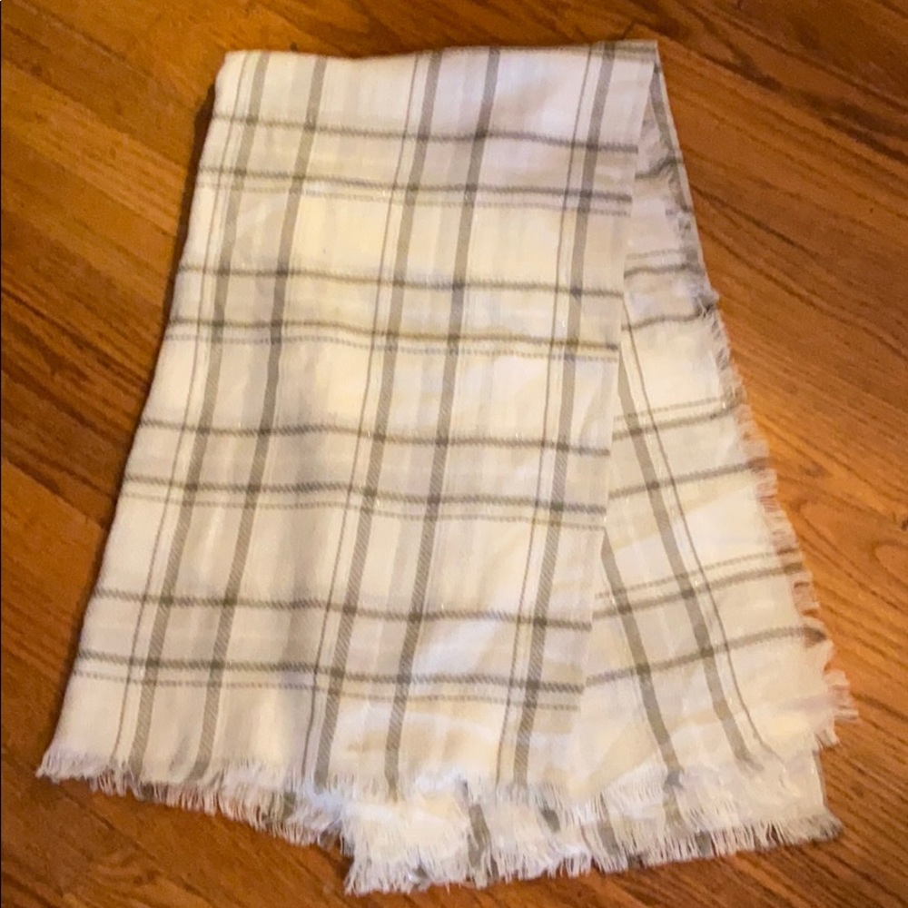 Plaid scarf